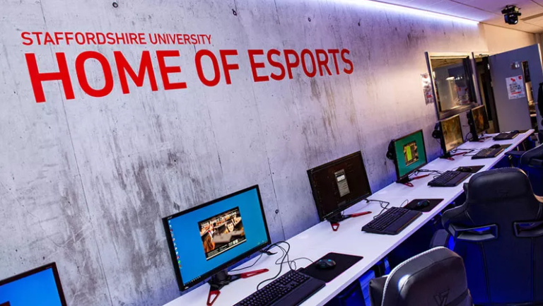 IL FUTURO AVANZA A GRANDI PASSI: GLI ESPORT DIVENTANO MATERIA UNIVERSITARIA!