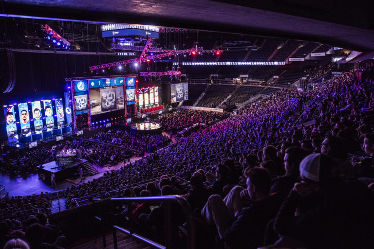The Squad: Nuova Serie TV sugli E-sports