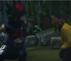 Sun Wukong kaepft mit dem Daemon Konig Zweimal